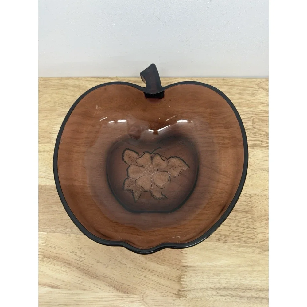 Vintage Amber Glass Apple Bowl 10